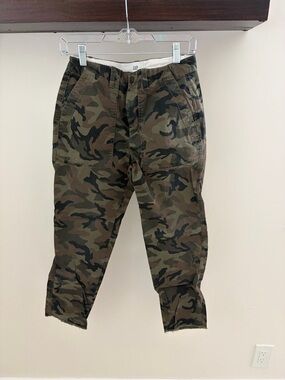 GAP Olive Green Cargo Pants